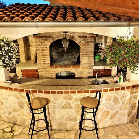 Appartement Katicin *