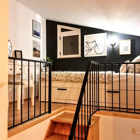 Apartament Katicin *