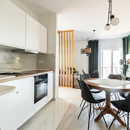 Apartament Katicin *