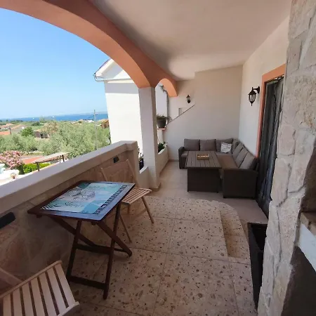 Apartament Katicin *