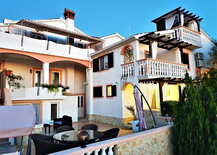 Katicin Апартаменты