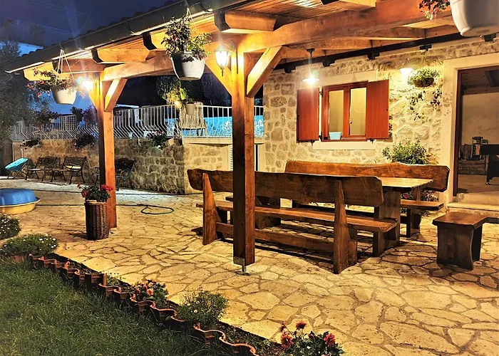 Katicin Апартаменты *